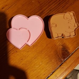 Cookie cutters